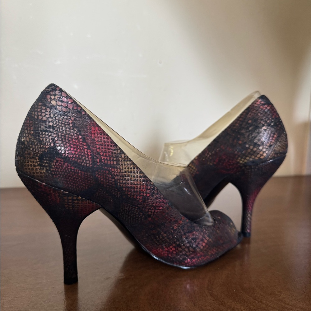 Bcbgeneration Elegant Snakeskin Patterned Heels - image 2
